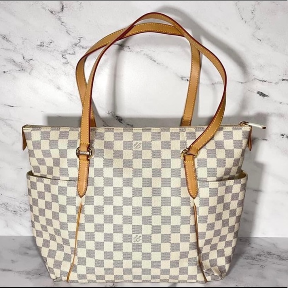 SOLD Authentic Louis Vuitton Totally MM Azur